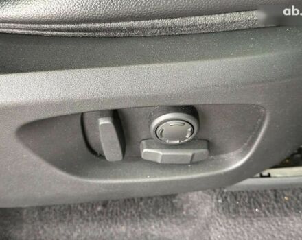 Ленд Ровер Discovery Sport, объемом двигателя 2 л и пробегом 158 тыс. км за 19850 $, фото 11 на Automoto.ua