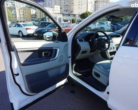 Ленд Ровер Discovery Sport, об'ємом двигуна 2 л та пробігом 182 тис. км за 16500 $, фото 13 на Automoto.ua