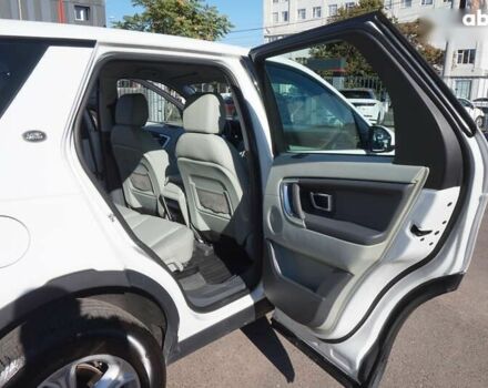 Ленд Ровер Discovery Sport, об'ємом двигуна 2 л та пробігом 182 тис. км за 16500 $, фото 21 на Automoto.ua