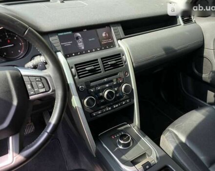 Ленд Ровер Discovery Sport, об'ємом двигуна 2 л та пробігом 100 тис. км за 23900 $, фото 8 на Automoto.ua