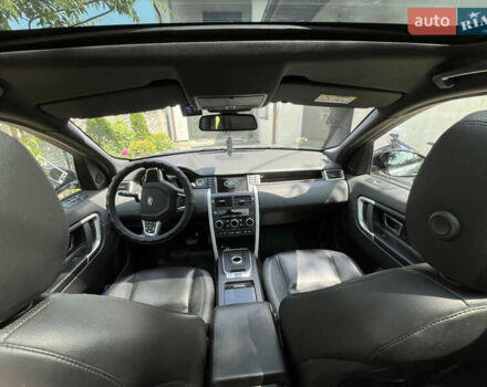 Серый Ленд Ровер Discovery Sport, объемом двигателя 2 л и пробегом 182 тыс. км за 21400 $, фото 10 на Automoto.ua