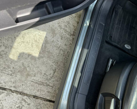 Серый Ленд Ровер Discovery Sport, объемом двигателя 2 л и пробегом 182 тыс. км за 21400 $, фото 15 на Automoto.ua