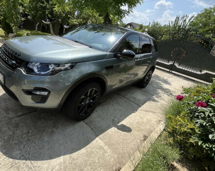Серый Ленд Ровер Discovery Sport, объемом двигателя 2 л и пробегом 182 тыс. км за 21400 $, фото 1 на Automoto.ua
