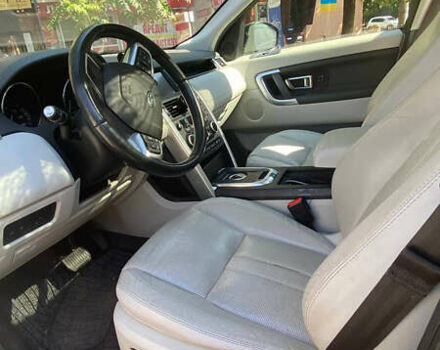 Серый Ленд Ровер Discovery Sport, объемом двигателя 2 л и пробегом 170 тыс. км за 12800 $, фото 5 на Automoto.ua