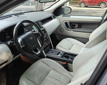 Серый Ленд Ровер Discovery Sport, объемом двигателя 2 л и пробегом 170 тыс. км за 12800 $, фото 15 на Automoto.ua