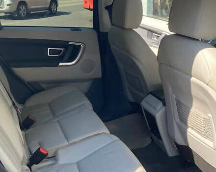 Серый Ленд Ровер Discovery Sport, объемом двигателя 2 л и пробегом 170 тыс. км за 12800 $, фото 3 на Automoto.ua