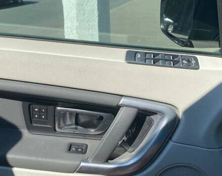 Серый Ленд Ровер Discovery Sport, объемом двигателя 2 л и пробегом 170 тыс. км за 12800 $, фото 7 на Automoto.ua