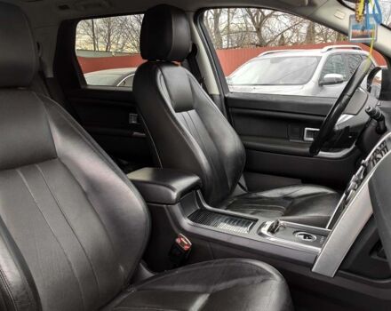 Сірий Ленд Ровер Discovery Sport, об'ємом двигуна 2 л та пробігом 163 тис. км за 22600 $, фото 13 на Automoto.ua