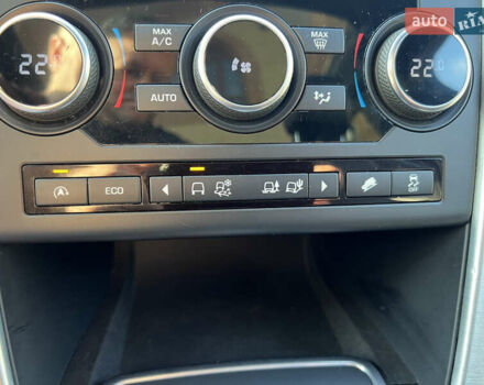 Серый Ленд Ровер Discovery Sport, объемом двигателя 2 л и пробегом 84 тыс. км за 22300 $, фото 43 на Automoto.ua