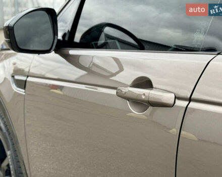 Сірий Ленд Ровер Discovery Sport, об'ємом двигуна 2.2 л та пробігом 139 тис. км за 23500 $, фото 13 на Automoto.ua