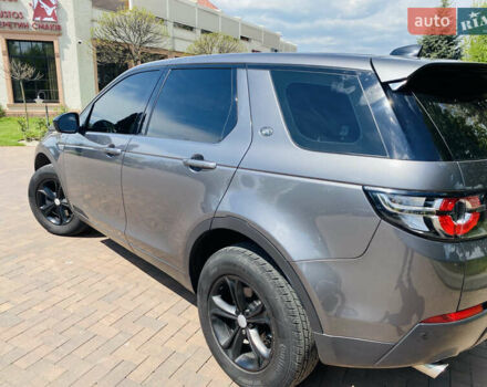 Серый Ленд Ровер Discovery Sport, объемом двигателя 2 л и пробегом 228 тыс. км за 20300 $, фото 5 на Automoto.ua
