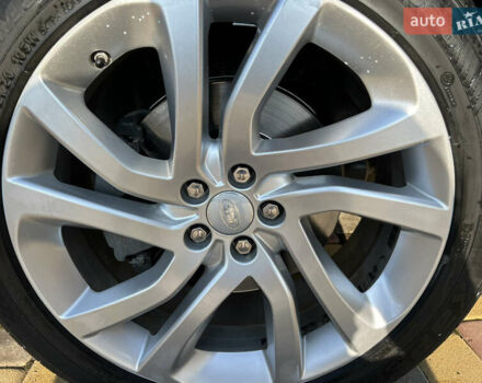 Серый Ленд Ровер Discovery Sport, объемом двигателя 2 л и пробегом 84 тыс. км за 22300 $, фото 19 на Automoto.ua