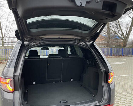 Сірий Ленд Ровер Discovery Sport, об'ємом двигуна 2 л та пробігом 222 тис. км за 17900 $, фото 25 на Automoto.ua