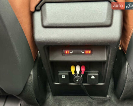 Сірий Ленд Ровер Discovery Sport, об'ємом двигуна 2.2 л та пробігом 139 тис. км за 23500 $, фото 33 на Automoto.ua