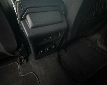 Сірий Ленд Ровер Discovery Sport, об'ємом двигуна 2 л та пробігом 178 тис. км за 16200 $, фото 21 на Automoto.ua