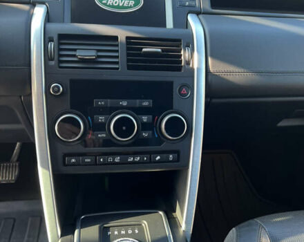 Серый Ленд Ровер Discovery Sport, объемом двигателя 2 л и пробегом 84 тыс. км за 20500 $, фото 29 на Automoto.ua