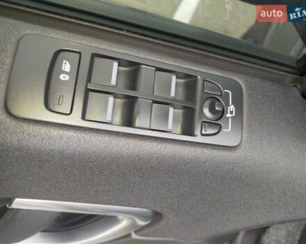 Серый Ленд Ровер Discovery Sport, объемом двигателя 2 л и пробегом 153 тыс. км за 19900 $, фото 27 на Automoto.ua