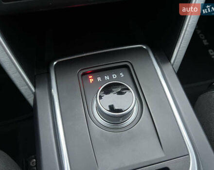 Сірий Ленд Ровер Discovery Sport, об'ємом двигуна 2 л та пробігом 10 тис. км за 18700 $, фото 43 на Automoto.ua