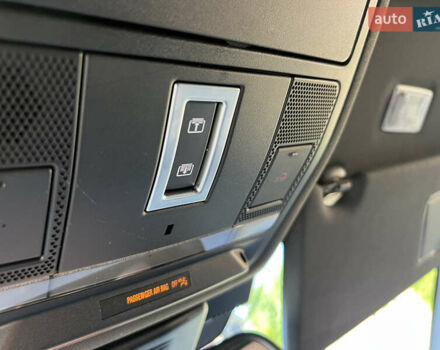 Серый Ленд Ровер Discovery Sport, объемом двигателя 2 л и пробегом 84 тыс. км за 20500 $, фото 42 на Automoto.ua