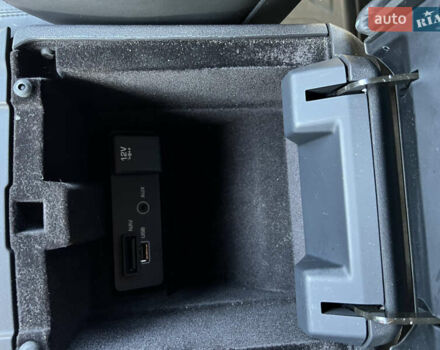 Серый Ленд Ровер Discovery Sport, объемом двигателя 2 л и пробегом 84 тыс. км за 22300 $, фото 41 на Automoto.ua