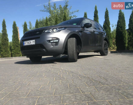 Серый Ленд Ровер Discovery Sport, объемом двигателя 2 л и пробегом 100 тыс. км за 19300 $, фото 2 на Automoto.ua