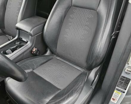 Сірий Ленд Ровер Discovery Sport, об'ємом двигуна 2 л та пробігом 69 тис. км за 18900 $, фото 11 на Automoto.ua