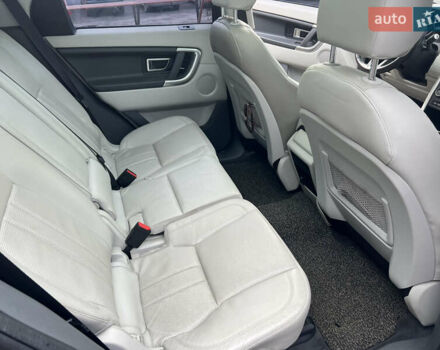 Сірий Ленд Ровер Discovery Sport, об'ємом двигуна 2 л та пробігом 145 тис. км за 17500 $, фото 15 на Automoto.ua