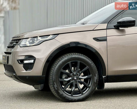 Сірий Ленд Ровер Discovery Sport, об'ємом двигуна 2.2 л та пробігом 139 тис. км за 23500 $, фото 12 на Automoto.ua