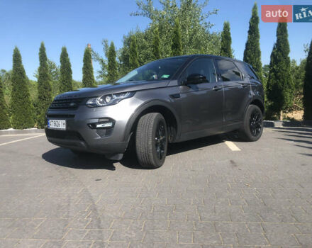 Серый Ленд Ровер Discovery Sport, объемом двигателя 2 л и пробегом 100 тыс. км за 19300 $, фото 1 на Automoto.ua