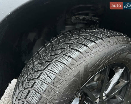 Сірий Ленд Ровер Discovery Sport, об'ємом двигуна 2 л та пробігом 10 тис. км за 18700 $, фото 11 на Automoto.ua