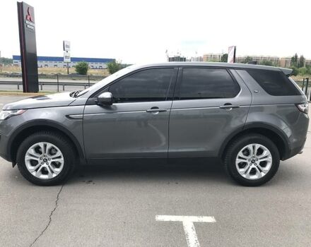 Серый Ленд Ровер Discovery Sport, объемом двигателя 2 л и пробегом 99 тыс. км за 19900 $, фото 3 на Automoto.ua