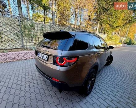 Ленд Ровер Discovery Sport 2017 в Хмельницком на Automoto.ua Серый Ленд Ровер Discovery Sport, объемом двигателя 2 л и пробегом 177 тыс. км за 19900 $, фото 3 на Automoto.ua