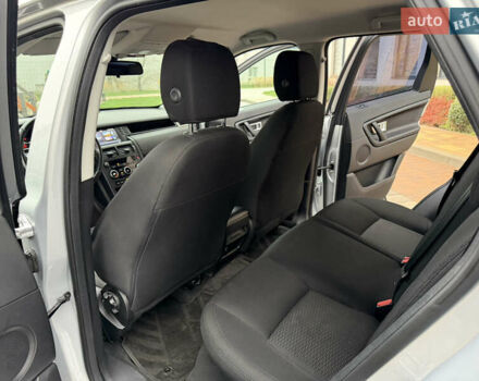 Сірий Ленд Ровер Discovery Sport, об'ємом двигуна 2 л та пробігом 136 тис. км за 19900 $, фото 13 на Automoto.ua