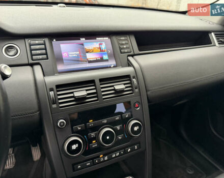 Сірий Ленд Ровер Discovery Sport, об'ємом двигуна 2 л та пробігом 136 тис. км за 19900 $, фото 24 на Automoto.ua