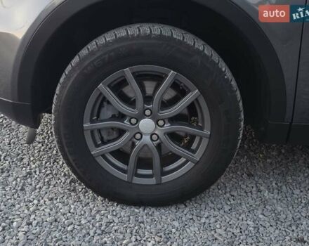 Серый Ленд Ровер Discovery Sport, объемом двигателя 2 л и пробегом 163 тыс. км за 19999 $, фото 19 на Automoto.ua