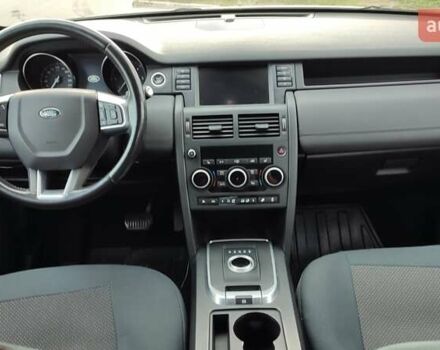 Серый Ленд Ровер Discovery Sport, объемом двигателя 2 л и пробегом 164 тыс. км за 23000 $, фото 3 на Automoto.ua