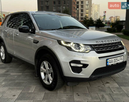 Серый Ленд Ровер Discovery Sport, объемом двигателя 2 л и пробегом 96 тыс. км за 19900 $, фото 4 на Automoto.ua