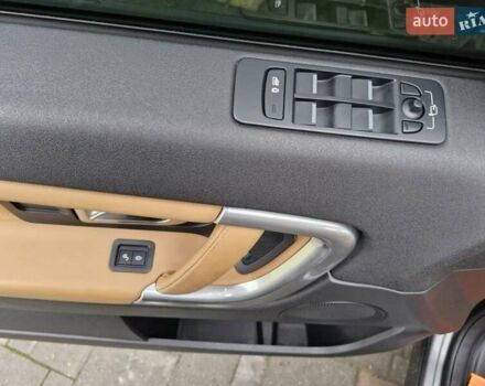 Серый Ленд Ровер Discovery Sport, объемом двигателя 2 л и пробегом 167 тыс. км за 21800 $, фото 17 на Automoto.ua