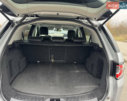 Серый Ленд Ровер Discovery Sport, объемом двигателя 2 л и пробегом 243 тыс. км за 19450 $, фото 24 на Automoto.ua