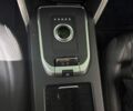 Сірий Ленд Ровер Discovery Sport, об'ємом двигуна 2 л та пробігом 82 тис. км за 17500 $, фото 10 на Automoto.ua