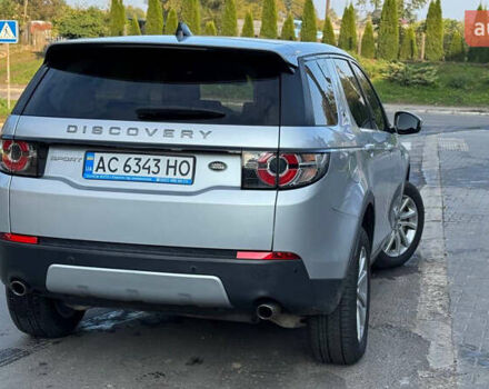 Серый Ленд Ровер Discovery Sport, объемом двигателя 2 л и пробегом 244 тыс. км за 19450 $, фото 6 на Automoto.ua