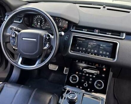 Серый Ленд Ровер Discovery Sport, объемом двигателя 2 л и пробегом 118 тыс. км за 33500 $, фото 24 на Automoto.ua