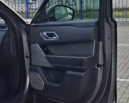 Серый Ленд Ровер Discovery Sport, объемом двигателя 2 л и пробегом 118 тыс. км за 33500 $, фото 19 на Automoto.ua