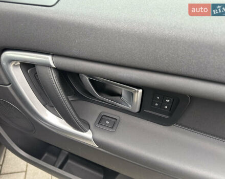 Сірий Ленд Ровер Discovery Sport, об'ємом двигуна 2 л та пробігом 92 тис. км за 17450 $, фото 154 на Automoto.ua