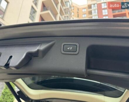 Серый Ленд Ровер Discovery Sport, объемом двигателя 2 л и пробегом 51 тыс. км за 22000 $, фото 21 на Automoto.ua