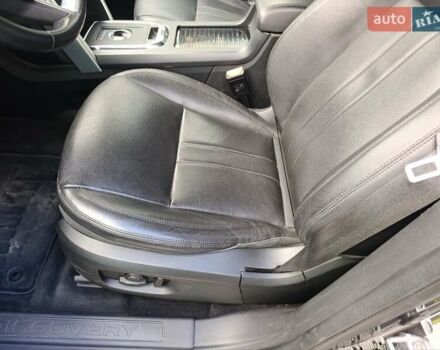 Серый Ленд Ровер Discovery Sport, объемом двигателя 2 л и пробегом 93 тыс. км за 22000 $, фото 32 на Automoto.ua