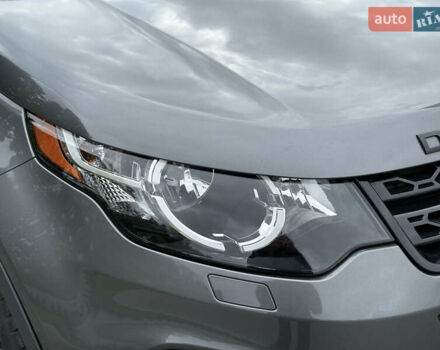 Серый Ленд Ровер Discovery Sport, объемом двигателя 2 л и пробегом 167 тыс. км за 16999 $, фото 10 на Automoto.ua