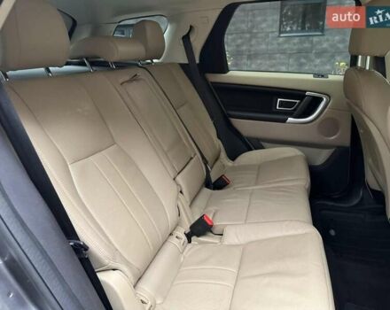 Серый Ленд Ровер Discovery Sport, объемом двигателя 2 л и пробегом 51 тыс. км за 22000 $, фото 59 на Automoto.ua