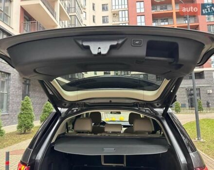 Серый Ленд Ровер Discovery Sport, объемом двигателя 2 л и пробегом 51 тыс. км за 22000 $, фото 19 на Automoto.ua