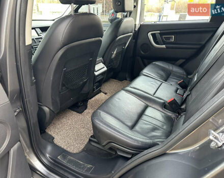 Серый Ленд Ровер Discovery Sport, объемом двигателя 2 л и пробегом 167 тыс. км за 21999 $, фото 23 на Automoto.ua